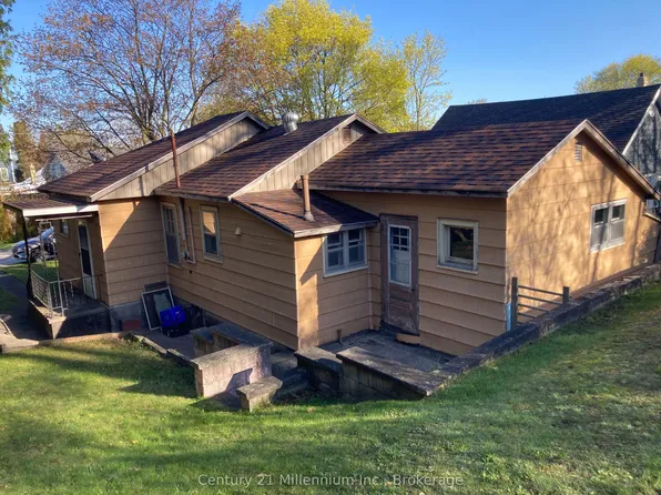 897 McDonald Ave, Kincardine, ON N2Z 1A4