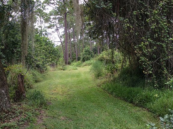 Miles of hiking trails