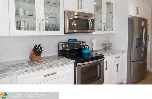 5th image of 437 NW 36th Ave #437