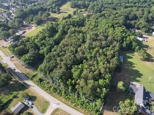 2823 Goldmine Rd, Monroe, NC 28110