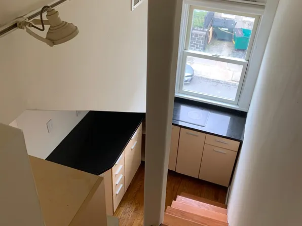 28 46th Street image 5 of 9