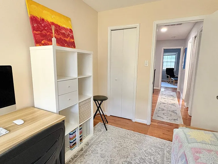 9710 Lakepointe Dr — Photo 39