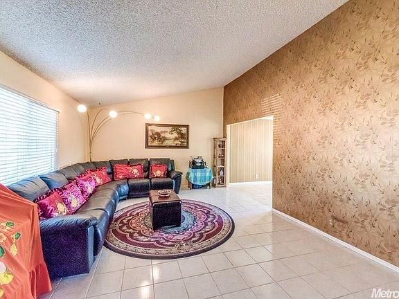 5th image of 4520 Lineras Way