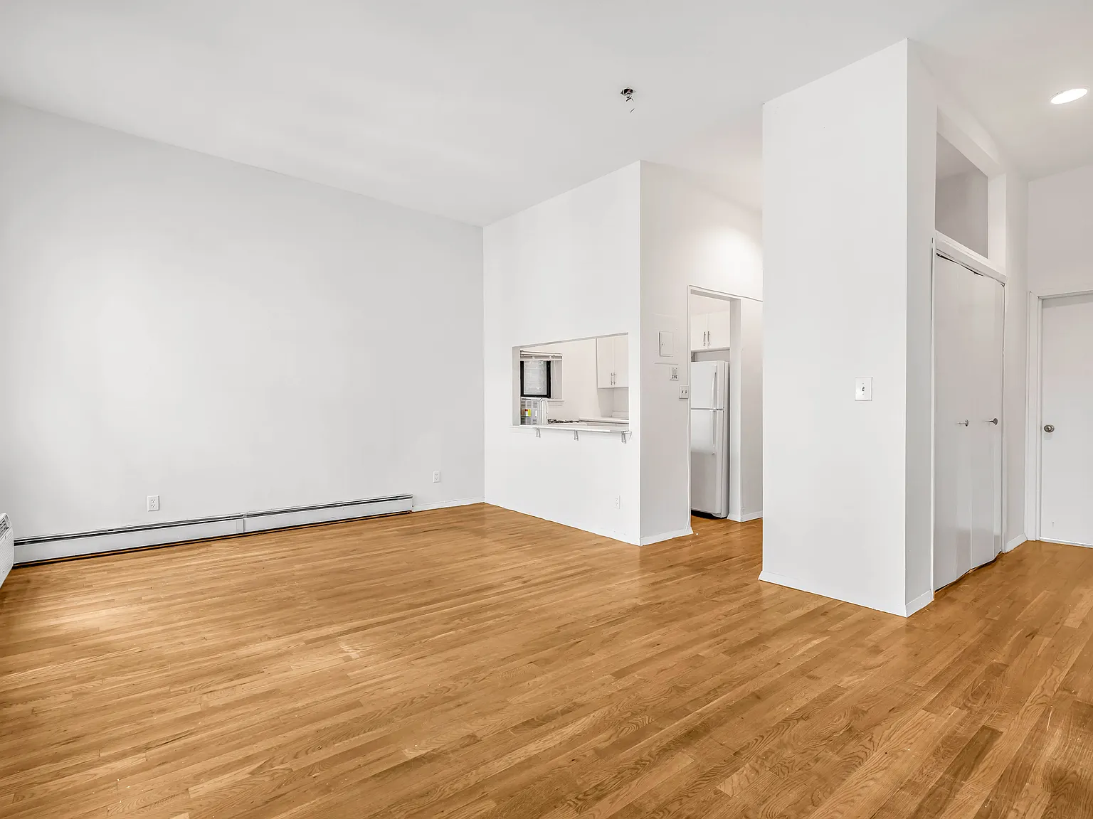 237 East 53rd Street — Photo 2