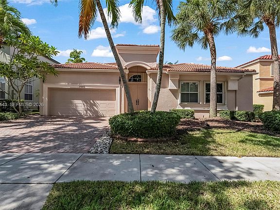5th image of 5046 SW 162nd Ave