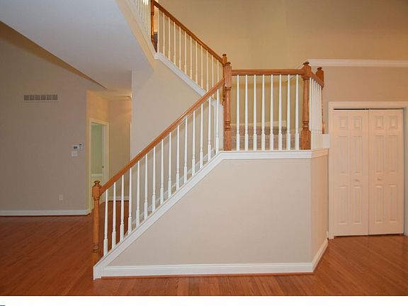 4th image of 1137 Michele Ave