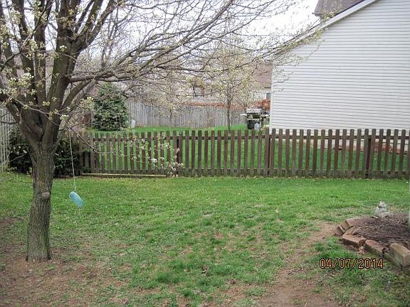 3rd image of 1112 Canyon Ct