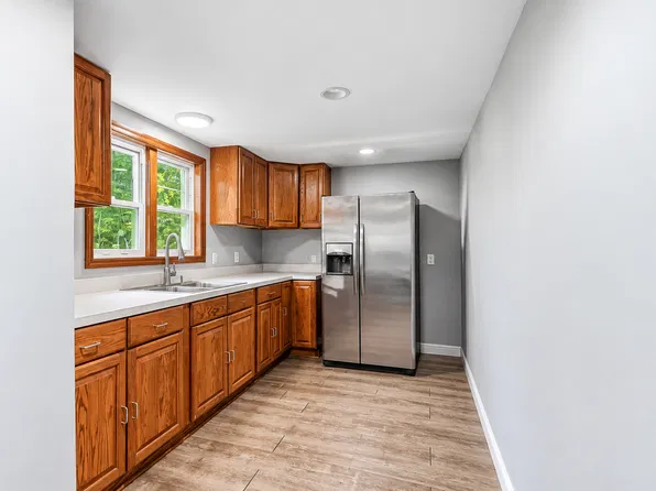5 Creekview Ave, Trenton, NJ 08610