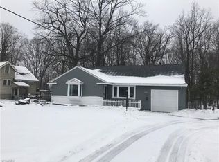 6039 Ridgebury Blvd, Mayfield Village, OH 44143