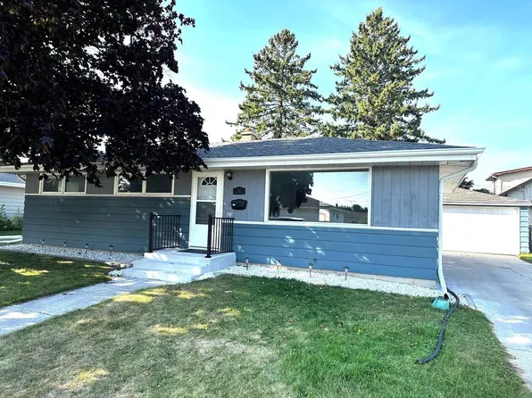 912 Washington AVENUE, Sheboygan, WI 53081