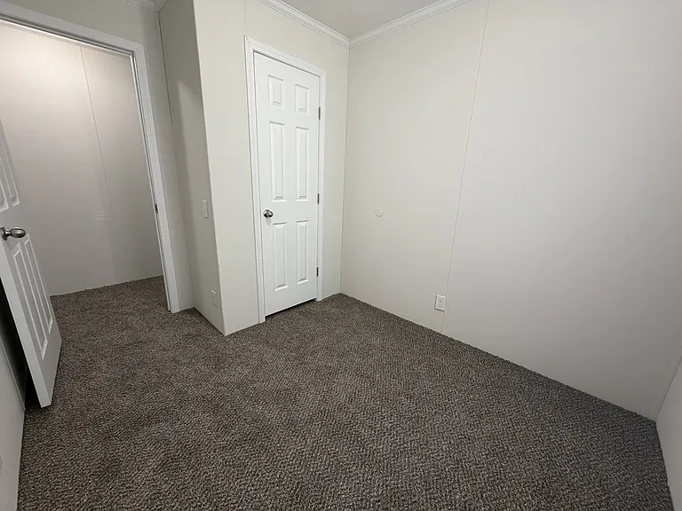 38000 Le Chateau Blvd #144 — Photo 19
