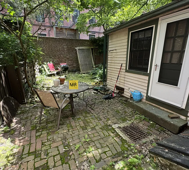19 Joy St #1 — Photo 7