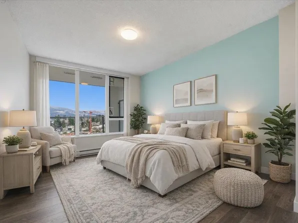 602 Como Lake Ave #2102, Coquitlam, BC V3J 0G2