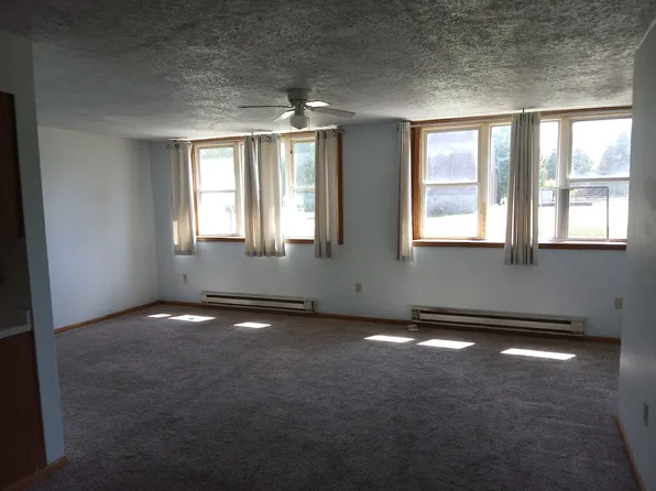 403 Lafollette St, Blue River, WI