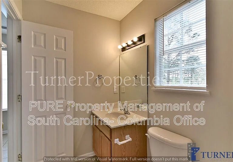 557 Summit Terrace Ct — Photo 40