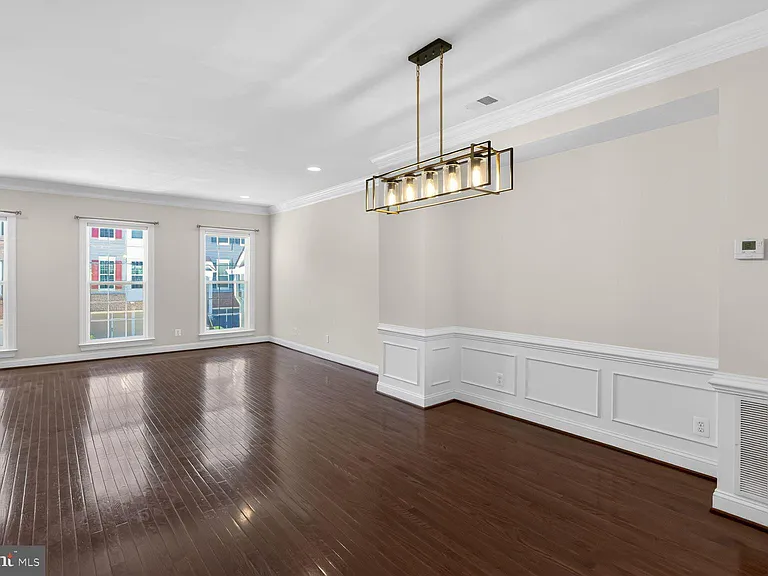 25450 Hopton House Ter — Photo 28