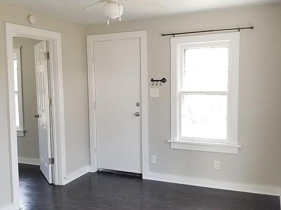 5th image of 1401 E Forrest Hill Ave