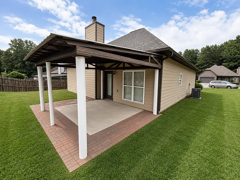 1274 Pebble Creek Cir — Photo 39
