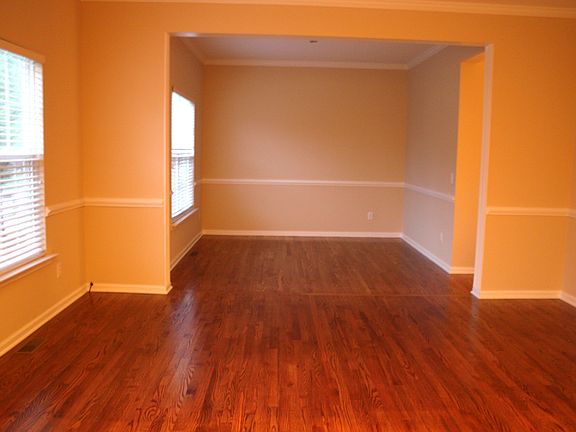 Dining and family room Newly refinished hardwoods