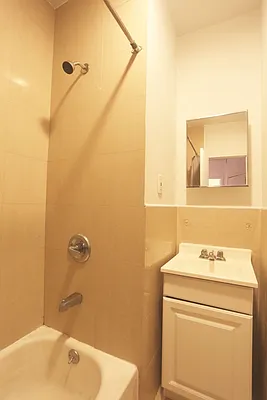 Rented by MNS | media 5