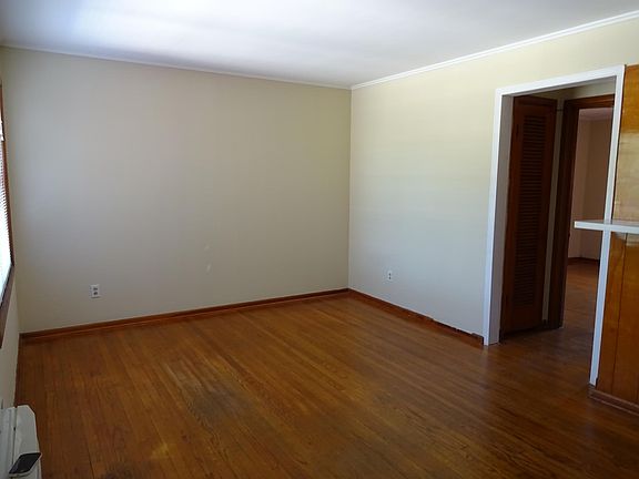 4th image of 2211 W Alabama St APT 10