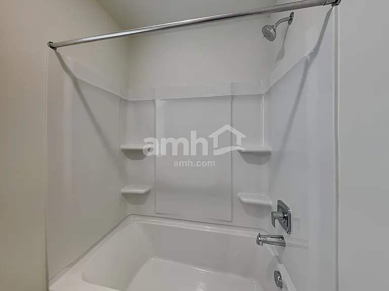 1284 W Mahogany St — Photo 17
