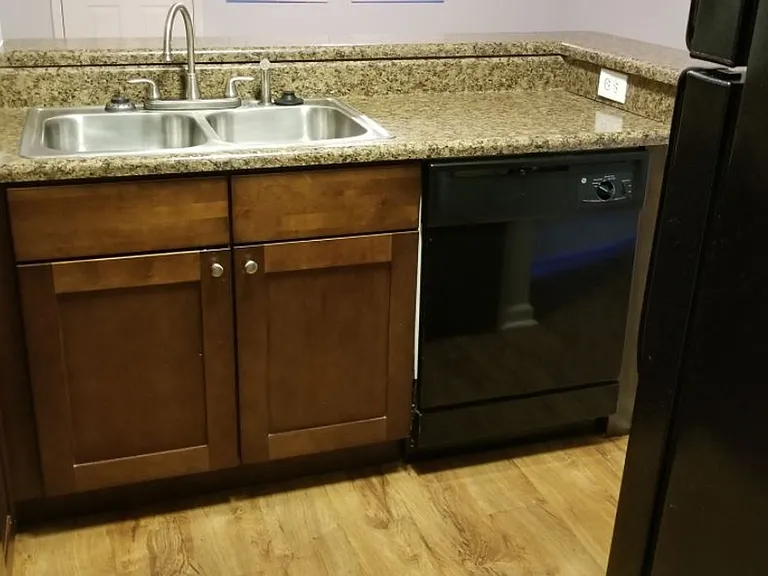 Springlake Apartments — Photo 16