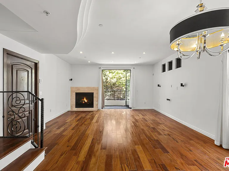 744 N Alfred St #104 — Photo 6