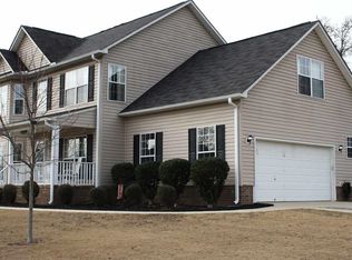 202 Fountainbrook Ln, Fountain Inn, SC 29644