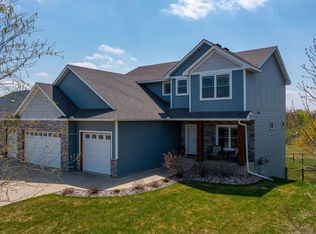 6407 104th Ave N, Brooklyn Park, MN 55445