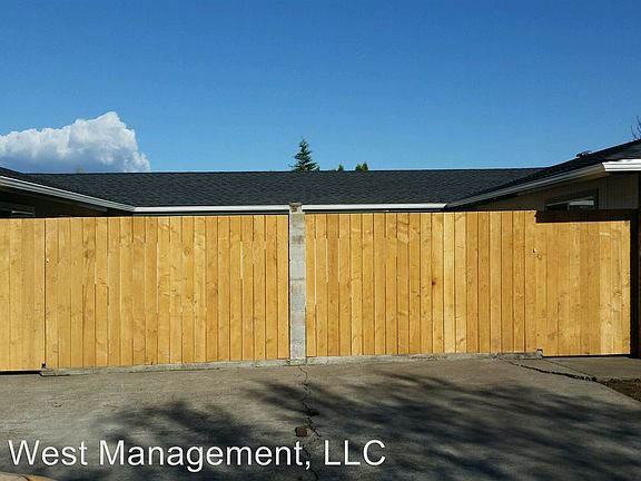 2nd image of 314 SE 118th Ave