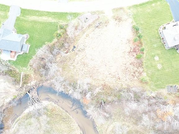 3rd image of 6428 Tranquil River Ln