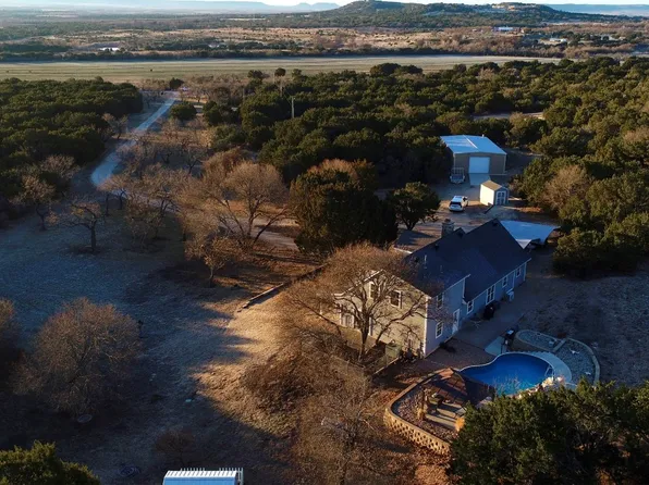 502 County Road 175, Ovalo, TX 79541