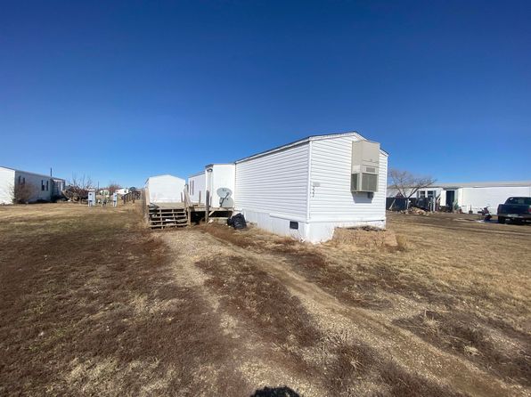 5116 16th Ave SE, Minot, ND 58701