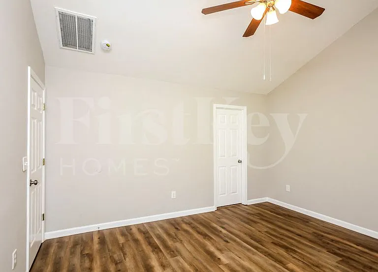 294 Cedar Springs Ln — Photo 13