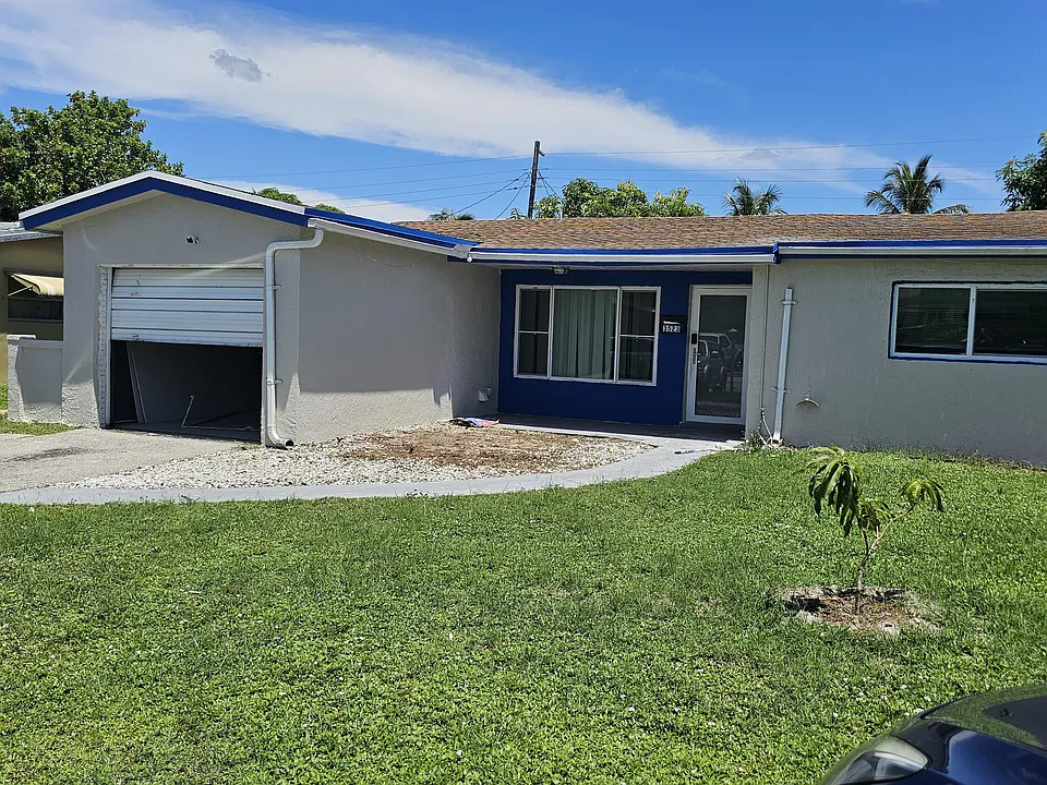 3523 NW 33rd Ct
