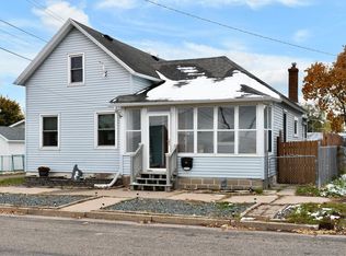 109 Saint Charles St, Winona, MN 55987