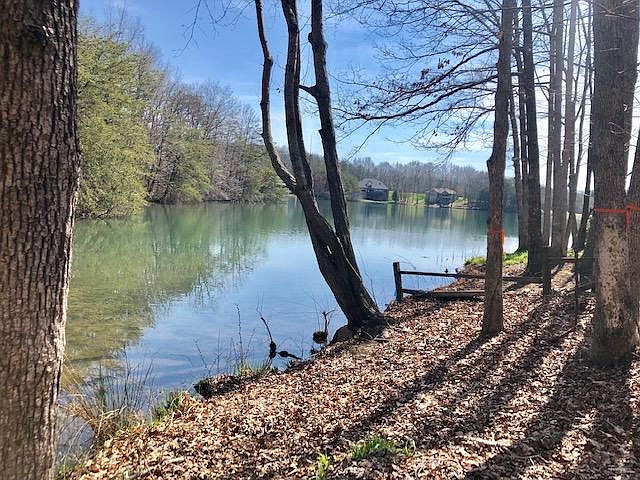 1st image of 24 Oakburn Ct Lot 70