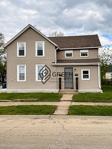 592 N Dearborn Ave Photo 1