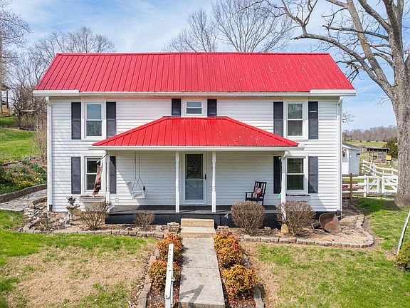 3rd image of 1005 Old Snapps Ferry Rd