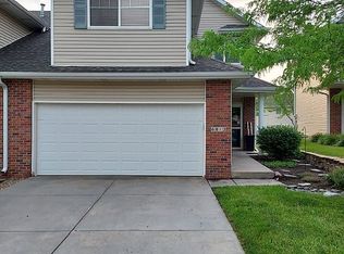 6812 S 89th St, Lincoln, NE 68526