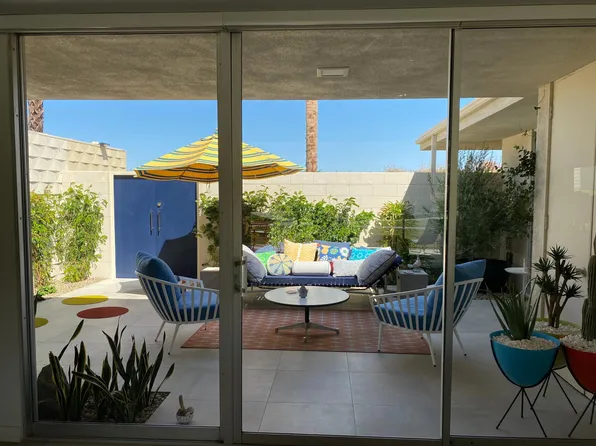 320 Desert Lakes Dr, Palm Springs, CA 92264