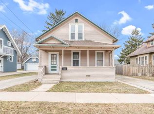 805 Powers St, Oshkosh, WI