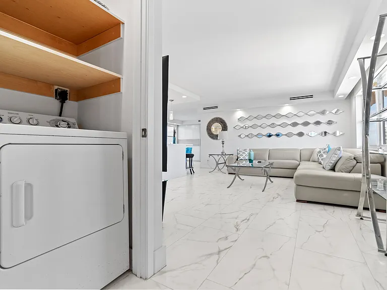 121 Golden Isles Dr #Penthouse 1 — Photo 50