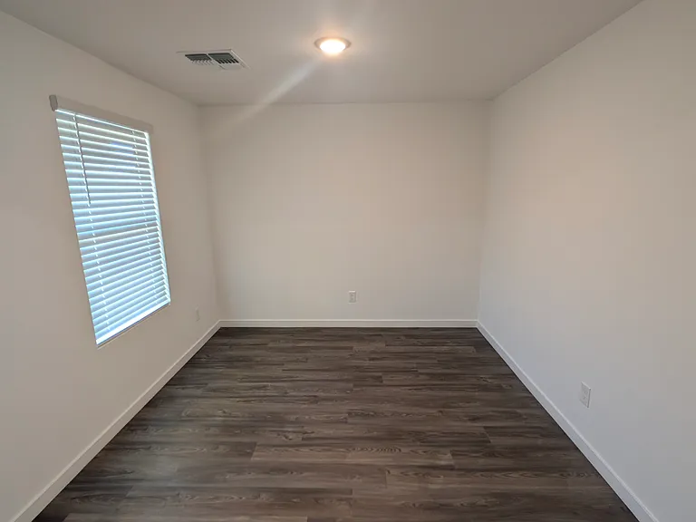 334 W Park View Ln — Photo 9