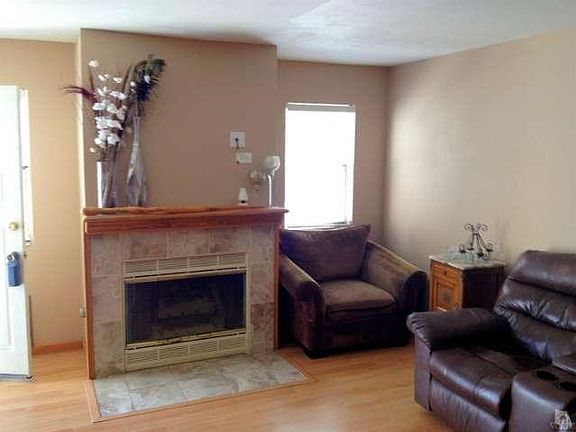 Current photo. Notice the nice new paint! The entire home wa