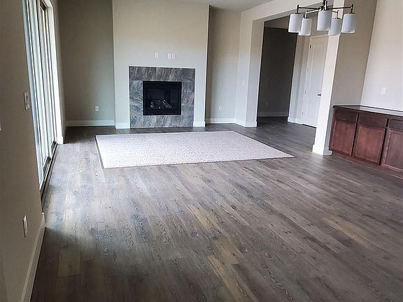 4th image of 167 Pelican Way #28