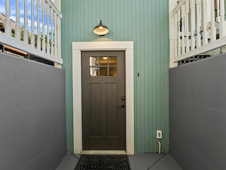 5025 NE 6th Ave #B — Photo 4