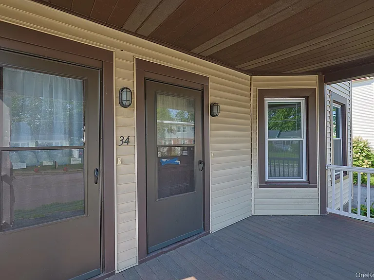 34 Lagrange Ave — Photo 4
