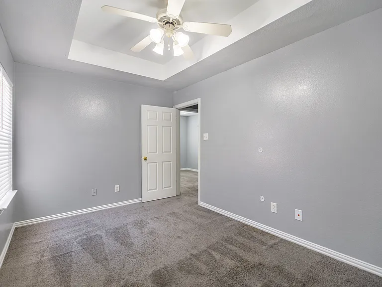 5813 Blackmon Ct — Photo 17